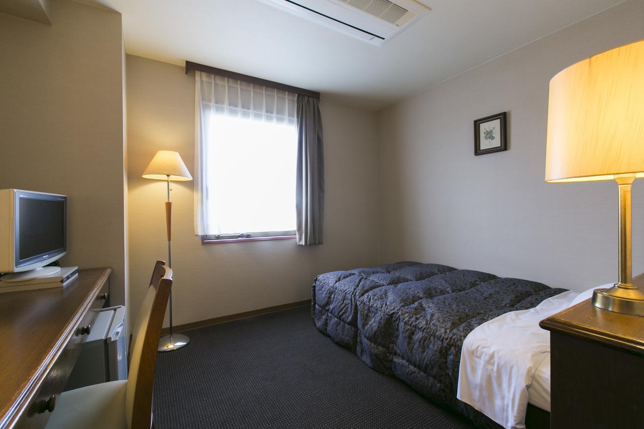 Ichinomiya City Hotel Buitenkant foto